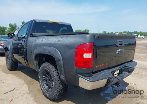 2011 Chevrolet Silverado 1500 Lt из США, поврежденный, VIN 1GCNKSE04BZ381984